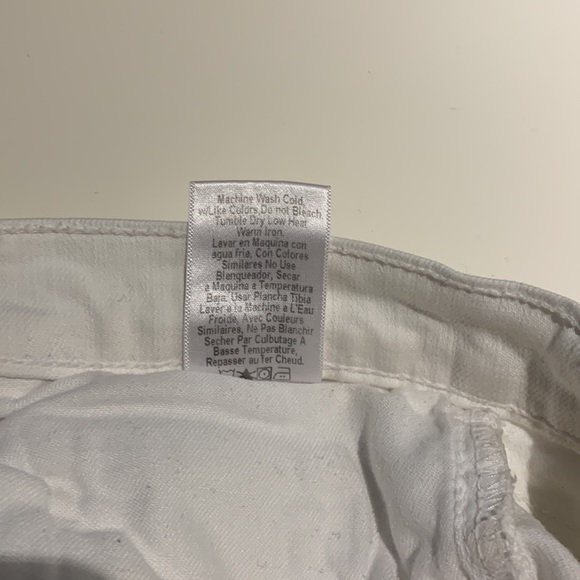 White jeans - Picture 5 of 6